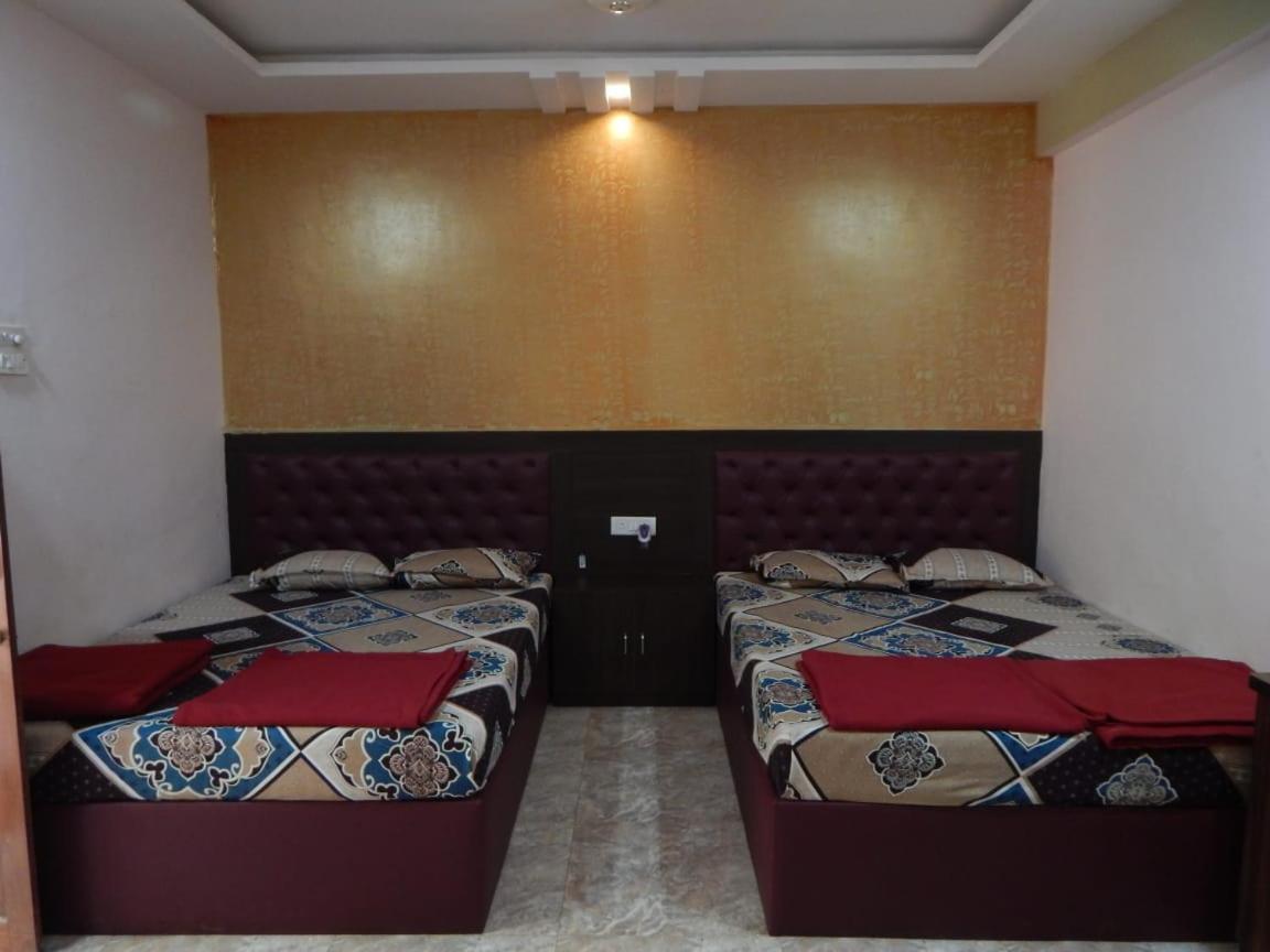 R Mansion Apartment Calangute Exterior photo
