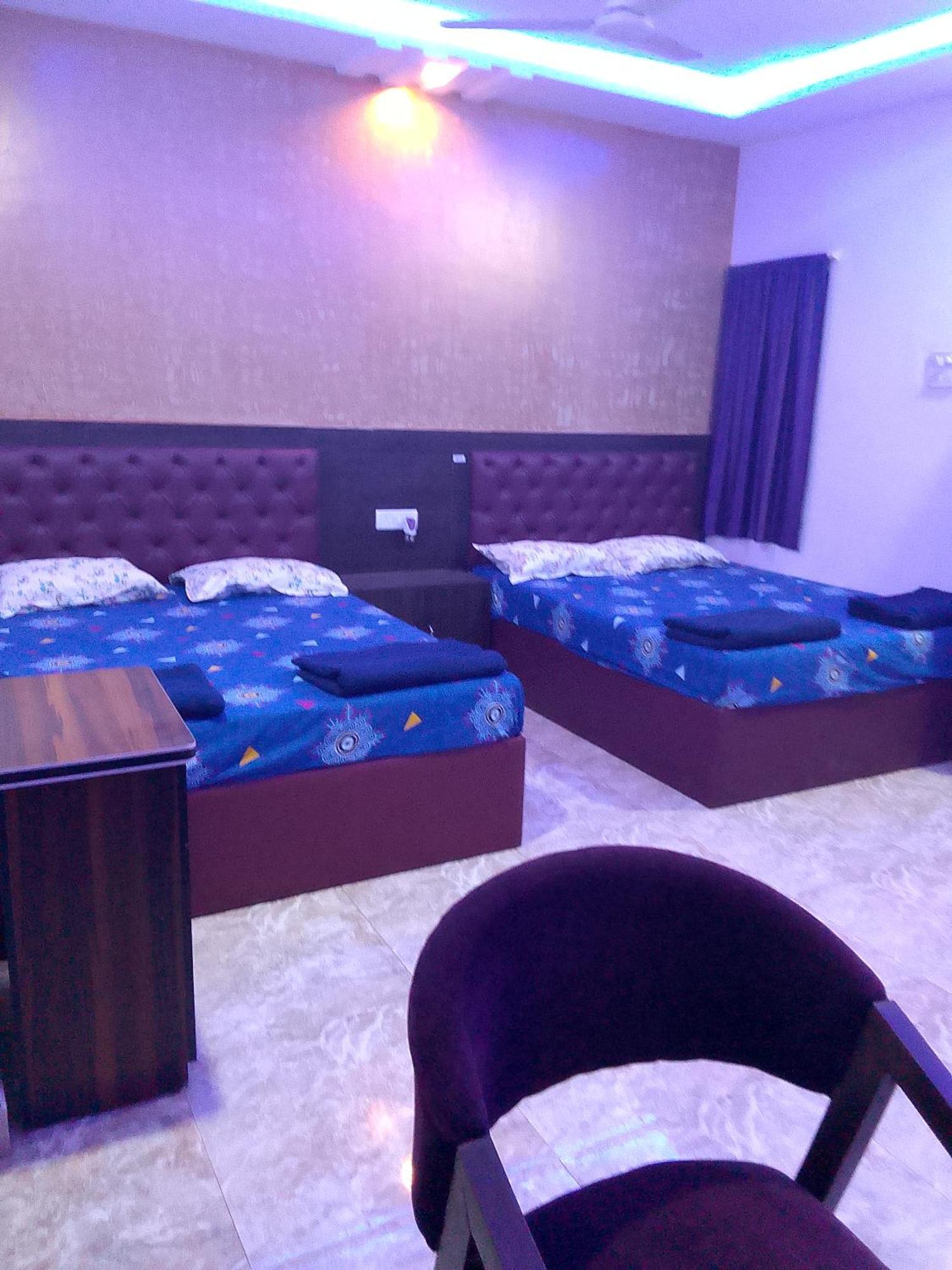 R Mansion Apartment Calangute Exterior photo